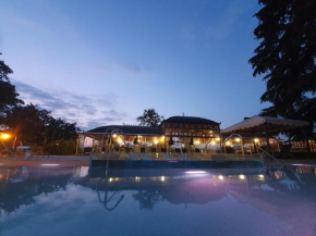 Hotel Villa Beccaris Monforte De Alba